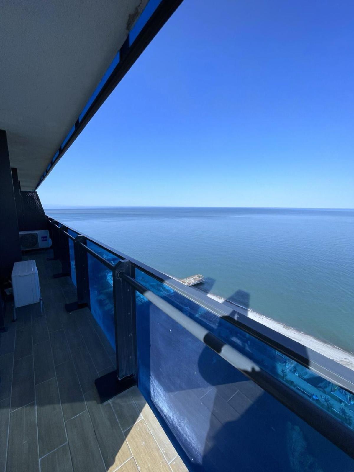 דירות באטומי Orbi Dreamy Sea Views מראה חיצוני תמונה